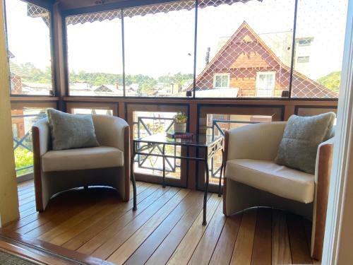 Lindo Apartamento A 1 Quadra Da Rua Coberta