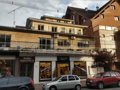 Apartamento Apto Com 3 Quartos No Centro De Gramado