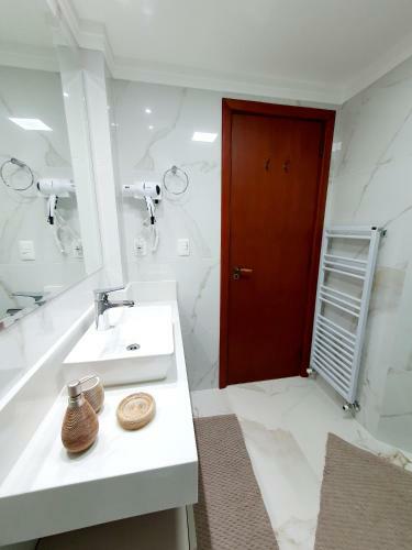 Apartamento Apt No Centro de Gramado. Novo, Lindo E Rom�ntico!