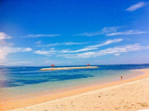 Villa Eco Green House Sanur - 100m Beach