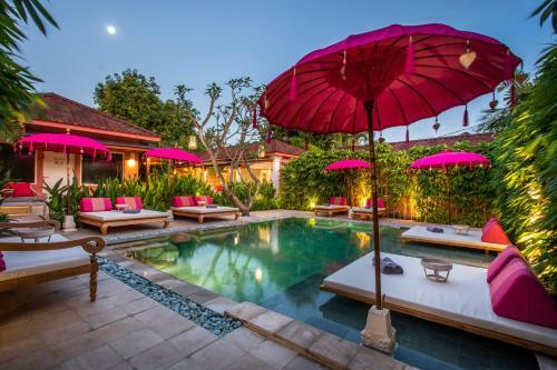 Bed & Breakfast Pinkprivate Sanur - Cool Adults Only