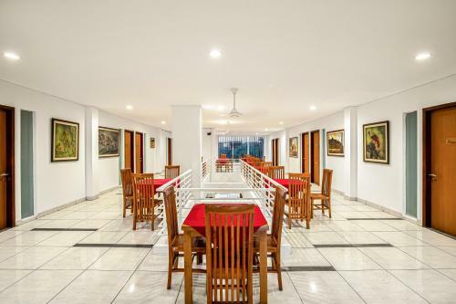 Prime Cailendra Hotel Redpartner