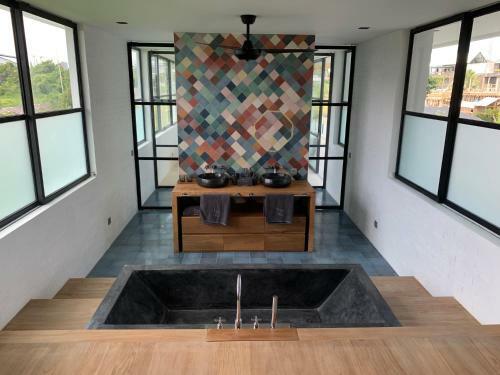 Villa Mosaic - Stunning Designed Spacious Villa - Center Canggu