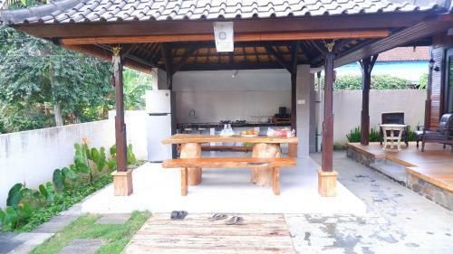 Ananda Luxury Villa