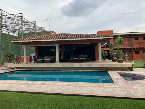 Un Oasis De Tranquilidad Y Diversi�n Familiar