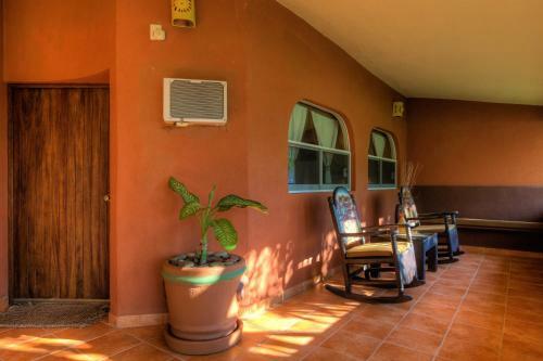 Hotel The Resort At Majahua Palms