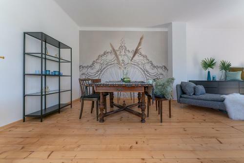 Apartamento Kaiserliches Wohnen Im K Und K Postamt
