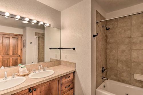 Apartamento Ski-in And Ski-out Studio - Walk To Downtown Main St!