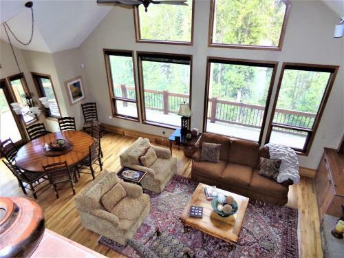Hspl Wellington House 4 Bed 5 Bath With Mnt Views