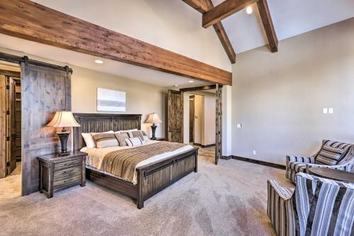 Luxe Breckenridge Home With 3 Fireplaces And View