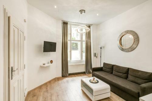 Cozy And Classy Apartment In The Old Town