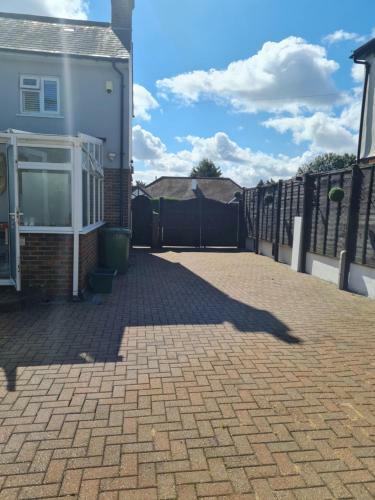 Private Luxury Annex Apartment With Secure Free Parking