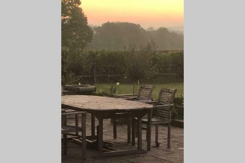 4 Bed Ensuite Rural Contemporary Airy House