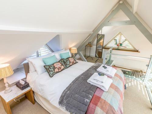 Pass The Keys Peaceful And Beautiful 1 Bedroom Barn Conversion