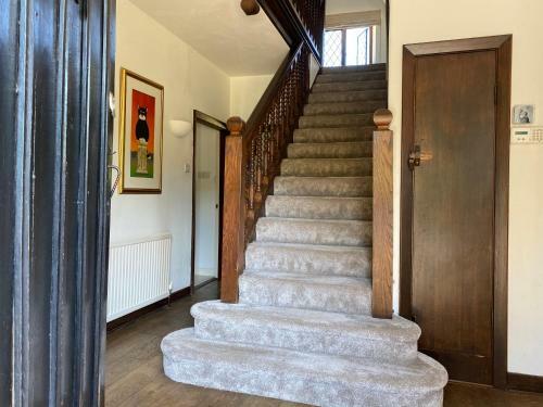 Chichester Retreat With Large Private Mature Garden
