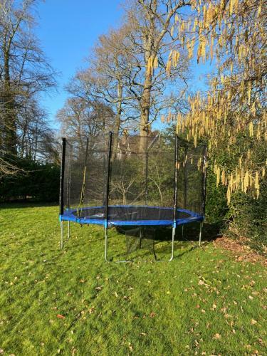 Chichester Retreat With Large Private Mature Garden