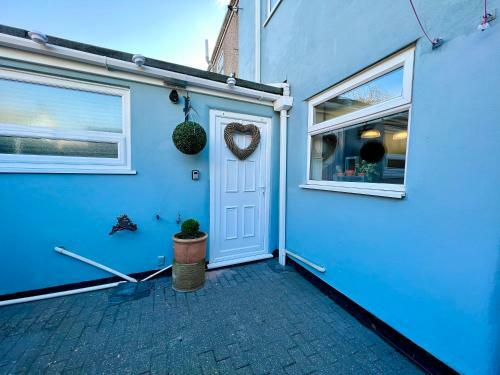 Mill Cottage, New Refurbished, 2 Bed, Cleethorpes