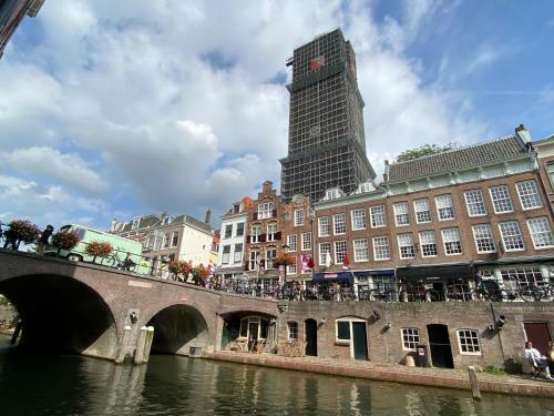 Bed & Breakfast Slapen Onder De Dom