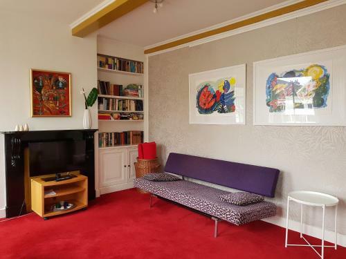 Large Historical Apartment & Canal Terrace