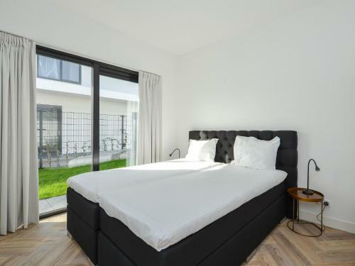 Luxury Villa In Zeewolde At The Waterfront With Jetty