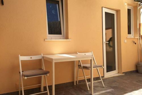 Cosy Holiday Apartment In Lagos