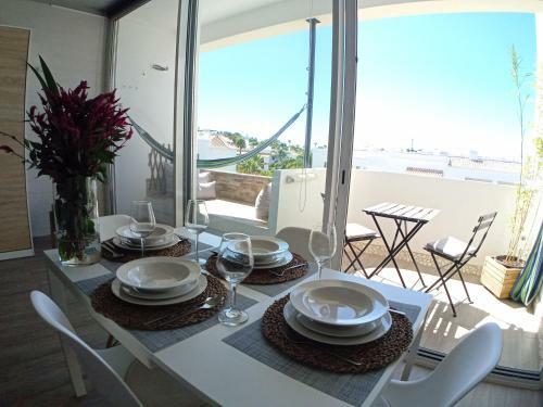 Beachfront Apartments Porto De M�s Beach - Lagos
