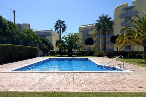 Apartamento T1 Meia-praia By Amcf