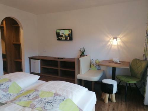 Bed & Breakfast Pension Claudia Zell Am See