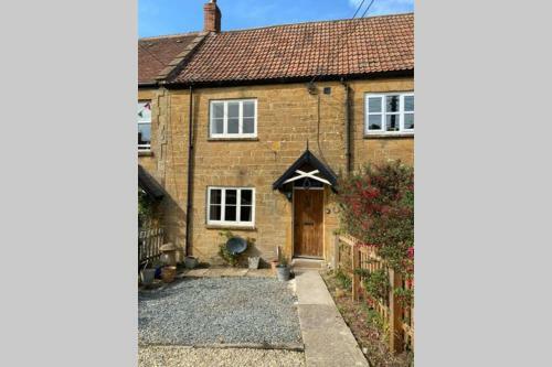 Spaniel Cottage With Views Of Ham Hill, Stoke Sub Hamdon