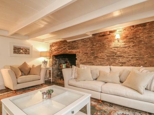 Cardwen Farmhouse, Looe