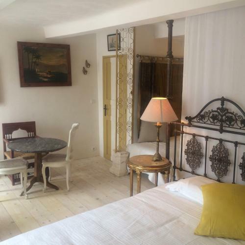 L'unicorne Bed & Yoga Haut Var