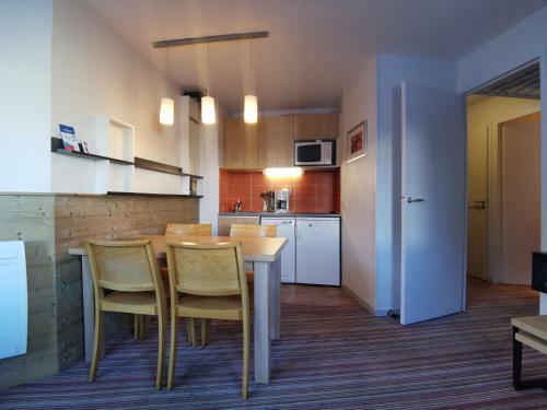 Apartamento La Tania 309 Le Britania
