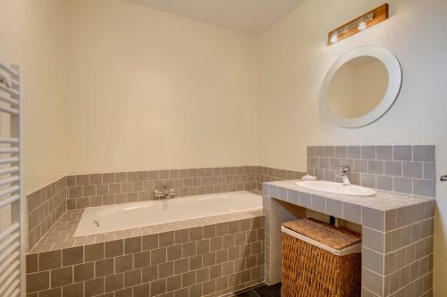 Bed & Breakfast Chambres Et Table D'h�tes La Panac�e