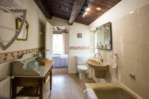 Bed & Breakfast Logis Saint L�onard
