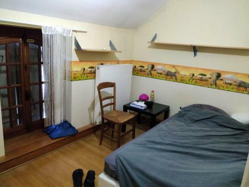 Maison de 2 Chambres Avec Jardin Clos Et Wifi A Echalot