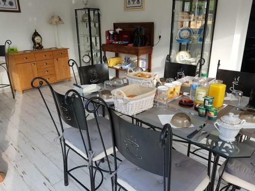 Bed & Breakfast La Long�re Des Glycines