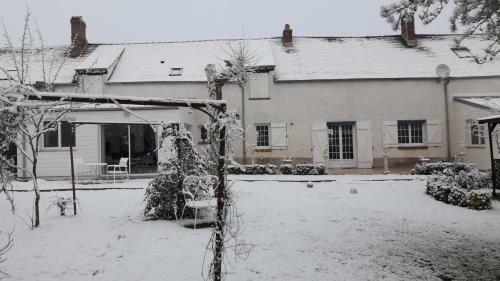 Bed & Breakfast La Long�re Des Glycines