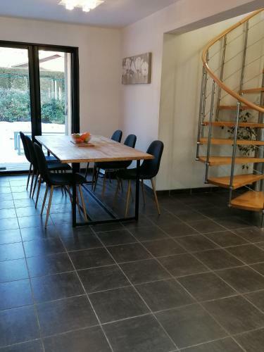 Villa Maison Et Jardin Confortable, � 200m Du Plan D'eau
