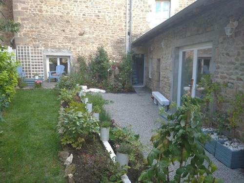 Apartamento Appartement Rouge Avec Jardin