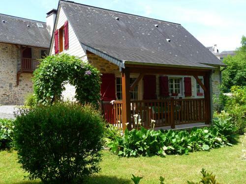Bed & Breakfast Le Moulin D'eysus G�tes Et Chambres D'h�tes