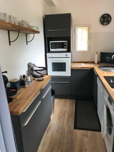 Apartamento Eze Bord de Mer Terrasse Plage A 6 Min