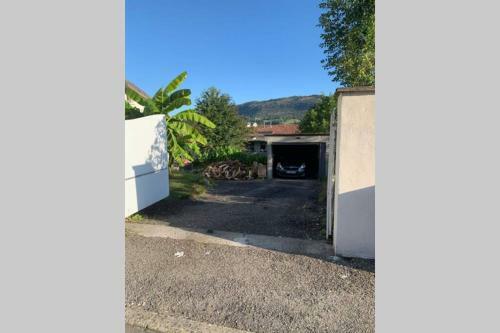 Grande Maison Avec Jardin Et Terrasse Priv�s