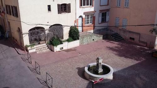 Apartamento Splendide Studio Au C?ur Historique De Fr�jus