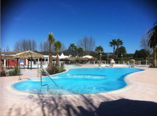 Camping Le Montourey MH