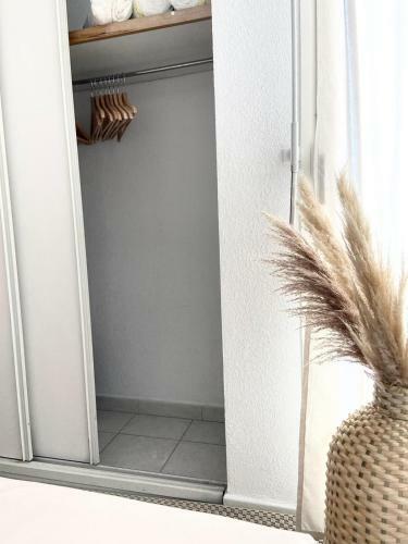 Apartamento C�sar�e Port Fr�jus Avec Piscine