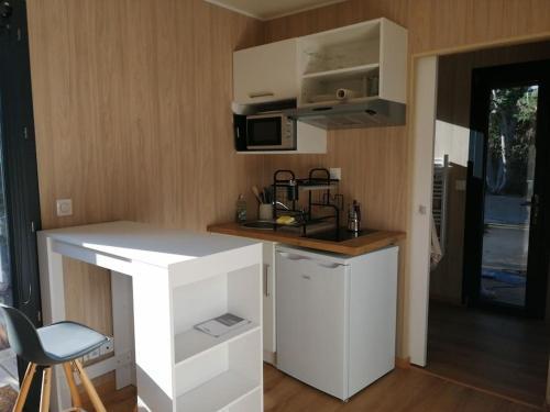 Apartamento Joli Studio Ind�pendant En Bois Avec Jacuzzi Prive