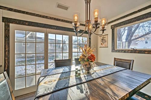 Rustic-chic Apartment With Gas Grill 20 Mi To Msu!