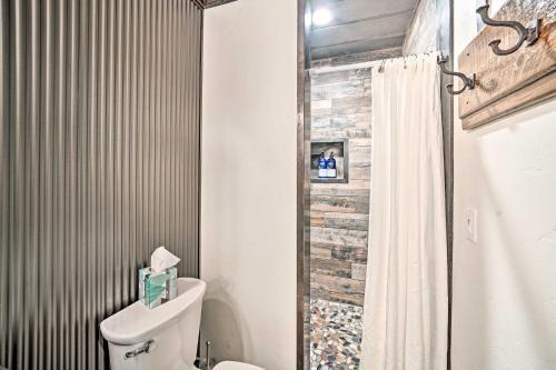 Rustic-chic Apartment With Gas Grill 20 Mi To Msu!
