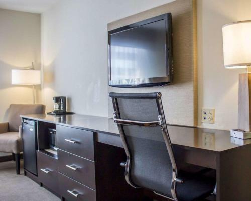 Hotel Sleep Inn & Suites Moundsville