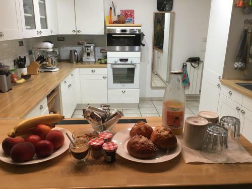Bed & Breakfast Chambres Dans Villa Avec Piscine